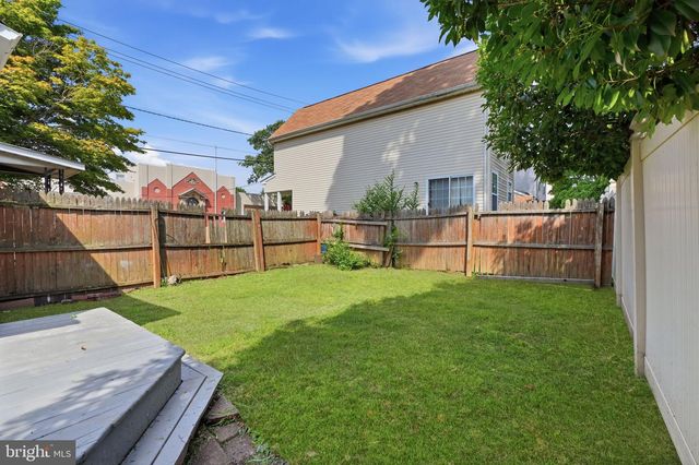 702 CHESTNUT ST, Delanco, NJ 08075