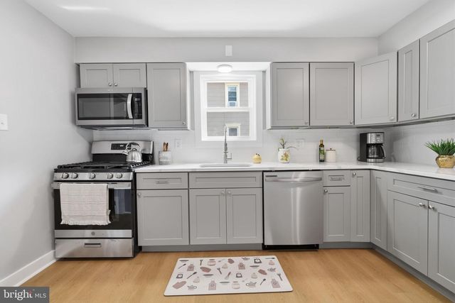 702 CHESTNUT ST, Delanco, NJ 08075