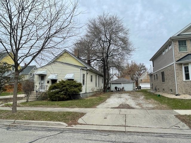 311 E Franklin Avenue, La Grange, IL 60525