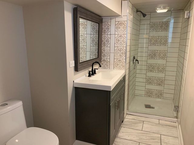 2418 N Washtenaw Avenue 2418, Chicago, IL 60647