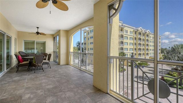 1308 OLD STICKNEY POINT ROAD W32, Sarasota, FL 34242