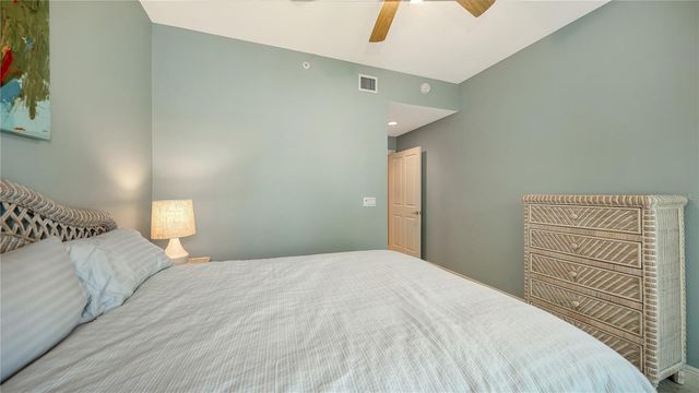1308 OLD STICKNEY POINT ROAD W32, Sarasota, FL 34242