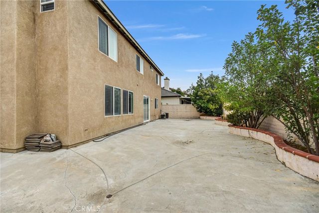 5840 Redhaven Street, Eastvale, CA 92880