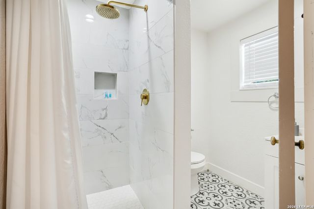 1108 Center, San Antonio, TX 78202