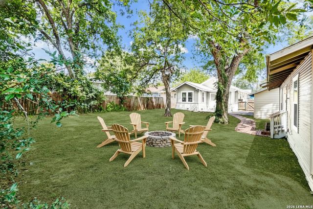 1108 Center, San Antonio, TX 78202