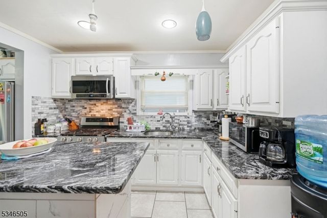 117 Richmond Ave, Paterson City, NJ 07502