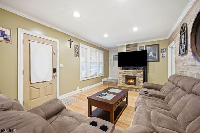 117 Richmond Ave, Paterson City, NJ 07502