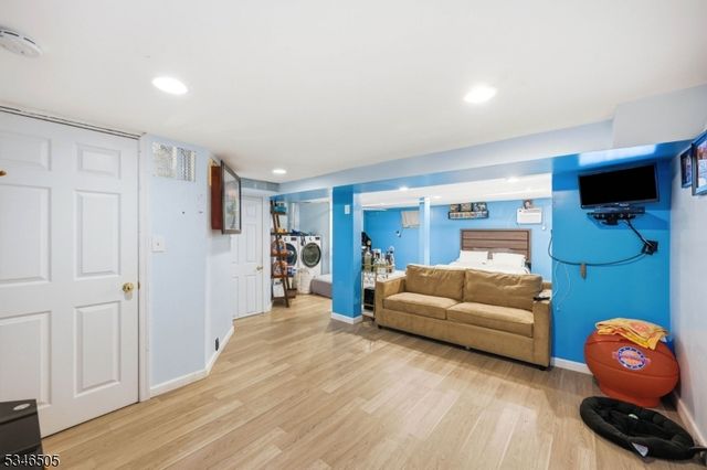 117 Richmond Ave, Paterson City, NJ 07502