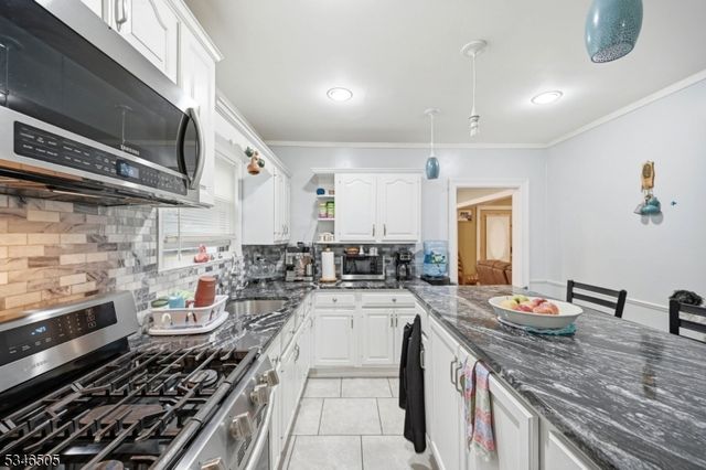 117 Richmond Ave, Paterson City, NJ 07502