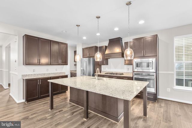 930 FORSYTHIA LN, Stafford, VA 22554