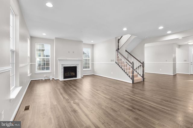 930 FORSYTHIA LN, Stafford, VA 22554