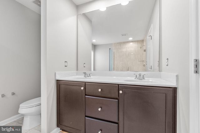 930 FORSYTHIA LN, Stafford, VA 22554