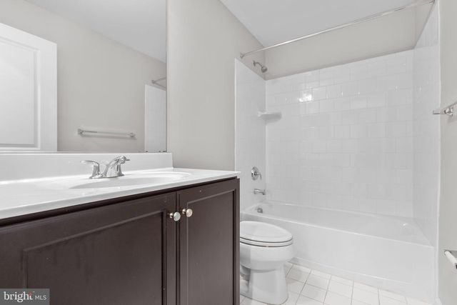 930 FORSYTHIA LN, Stafford, VA 22554