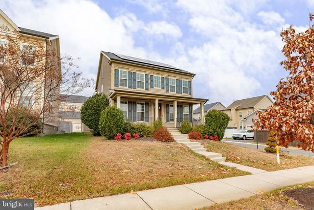 930 FORSYTHIA LN, Stafford, VA 22554