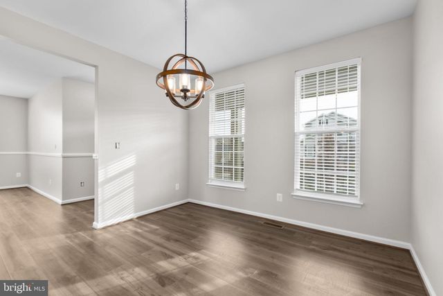 930 FORSYTHIA LN, Stafford, VA 22554