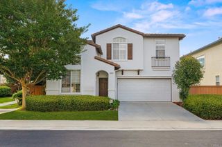2935 Cliff Circle, Carlsbad, CA 92010