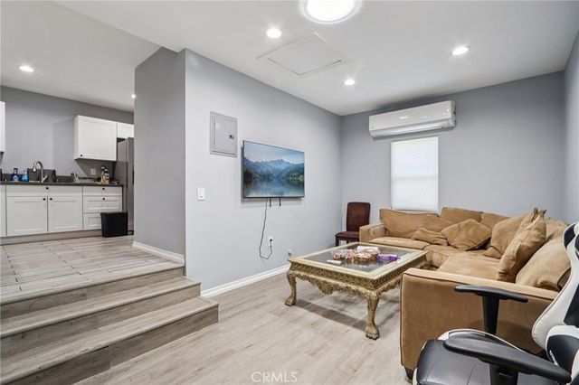 14657 Novice Street, Panorama City, CA 91402