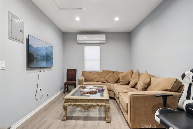 14657 Novice Street, Panorama City, CA 91402