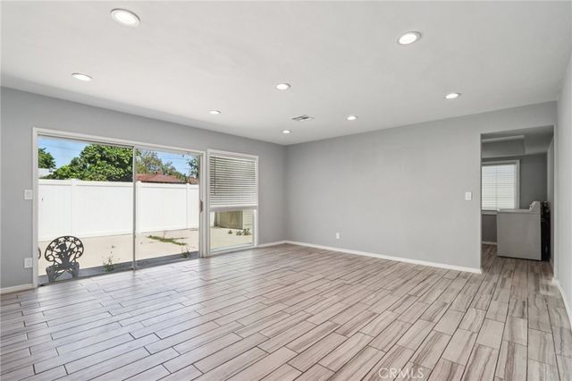 14657 Novice Street, Panorama City, CA 91402