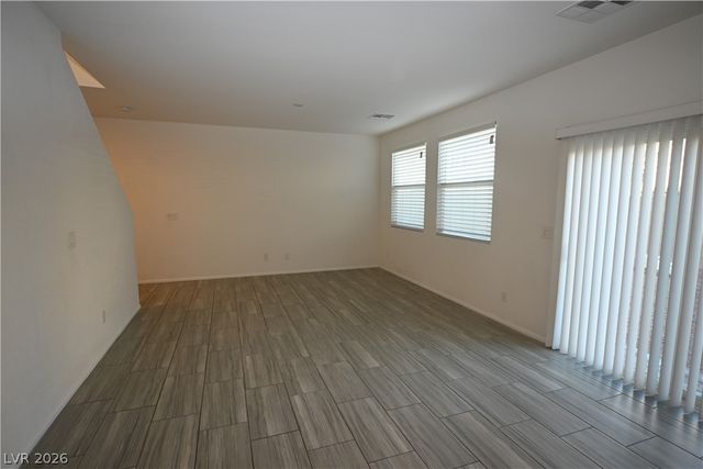 5708 Wishing Coin Court, North Las Vegas, NV 89031