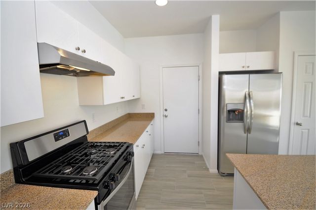 5708 Wishing Coin Court, North Las Vegas, NV 89031