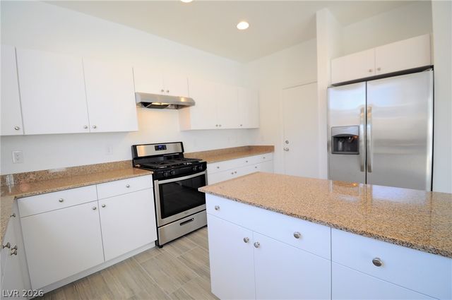 5708 Wishing Coin Court, North Las Vegas, NV 89031