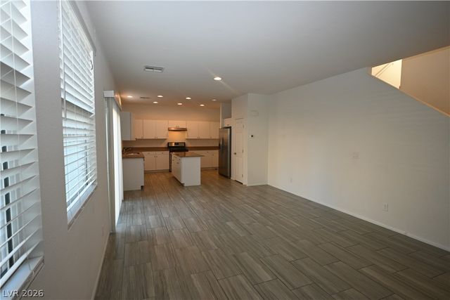 5708 Wishing Coin Court, North Las Vegas, NV 89031