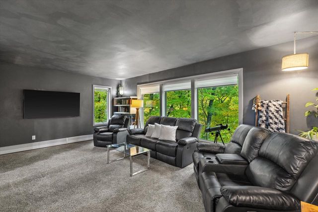 4961 State Highway 167, Hubertus, WI 53033