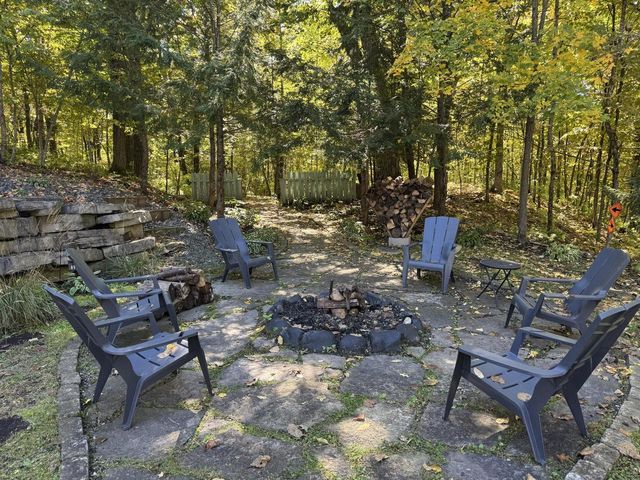 4961 State Highway 167, Hubertus, WI 53033