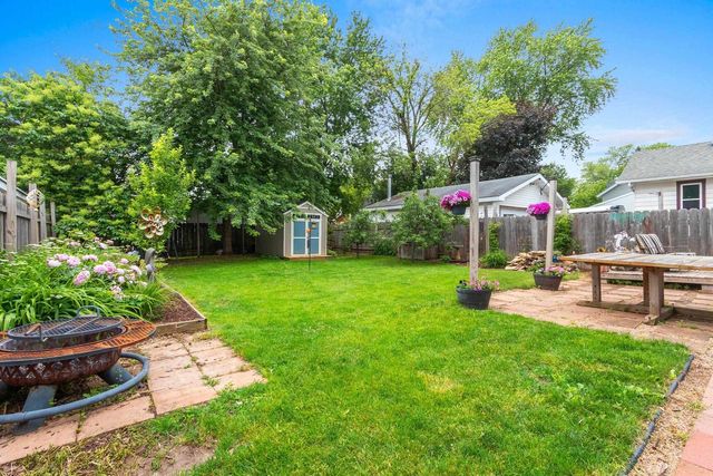 219 E HANCOCK STREET, Appleton, WI 54911