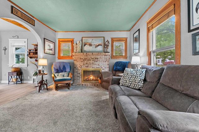 219 E HANCOCK STREET, Appleton, WI 54911