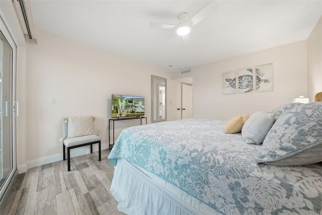 1 WINDRUSH BOULEVARD 35, Indian Rocks Beach, FL 33785