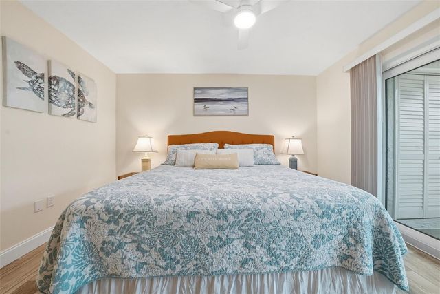 1 WINDRUSH BOULEVARD 35, Indian Rocks Beach, FL 33785