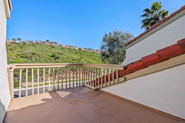 6673 Corte Maria, Carlsbad, CA 92009