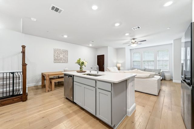 7821 Sunset Boulevard, Rowlett, TX 75088