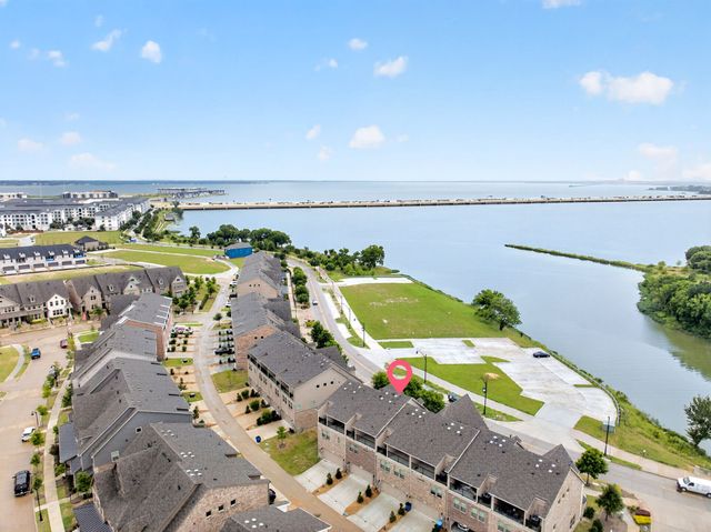 7821 Sunset Boulevard, Rowlett, TX 75088