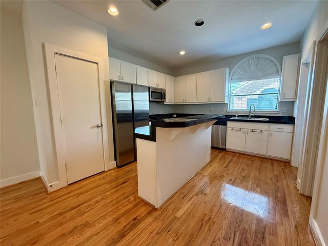 9833 Sandra Ann Court, Houston, TX 77025