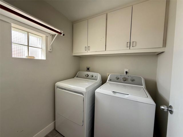 9833 Sandra Ann Court, Houston, TX 77025