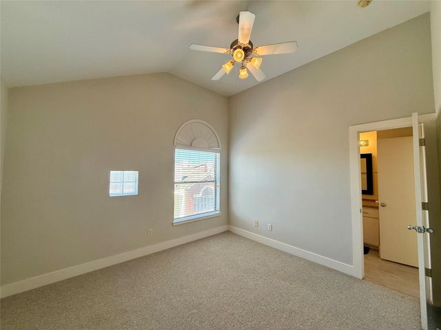 9833 Sandra Ann Court, Houston, TX 77025