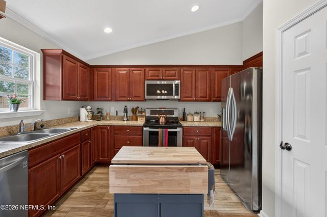 940 STATE ROAD 13 N, Fruit Cove, FL 32259