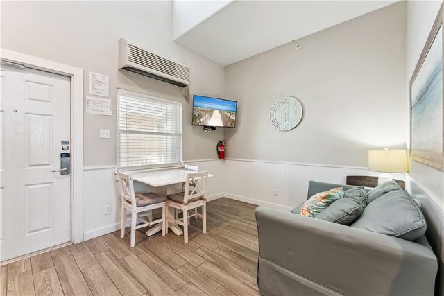 15034 Aruba Dr 207, Corpus Christi, TX 78418