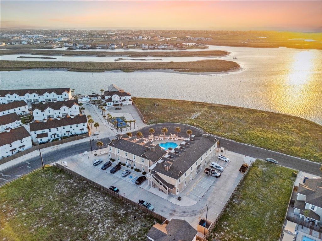 15034 Aruba Dr 207, Corpus Christi, TX 78418 — photo 3