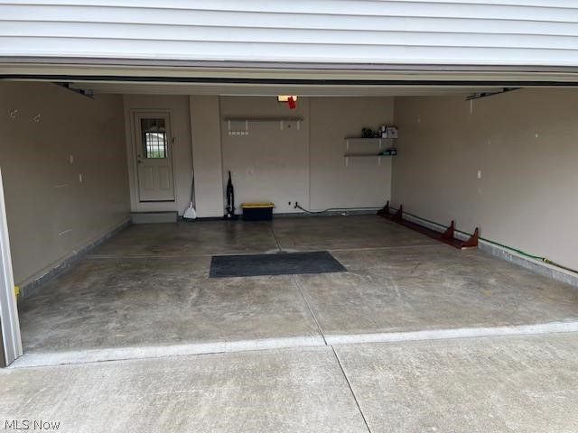 5342 Clingan Trails Boulevard, Struthers, OH 44471