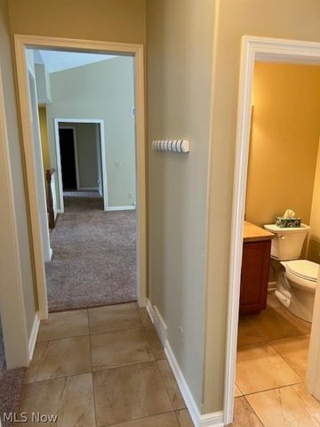 5342 Clingan Trails Boulevard, Struthers, OH 44471