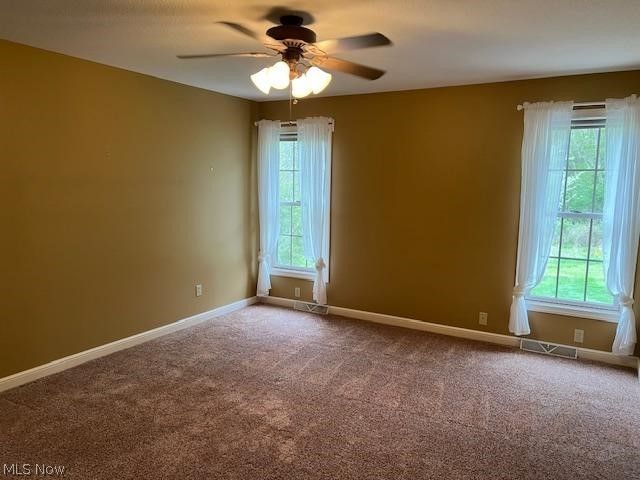 5342 Clingan Trails Boulevard, Struthers, OH 44471