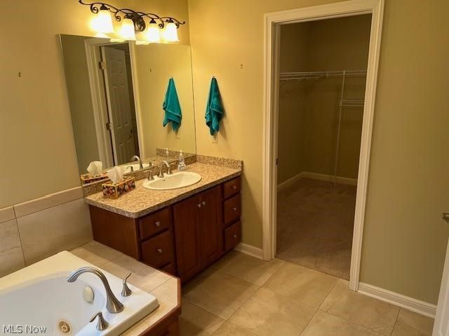 5342 Clingan Trails Boulevard, Struthers, OH 44471