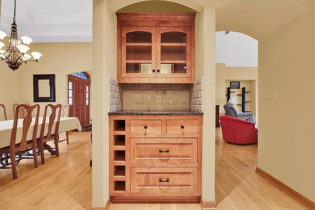 315 Prairie Song DRIVE, Waukesha, WI 53188