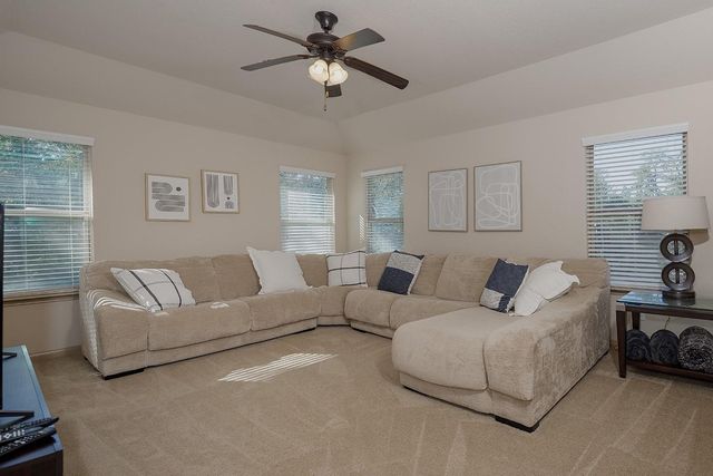 222 Hawkhurst, The Woodlands, TX 77354