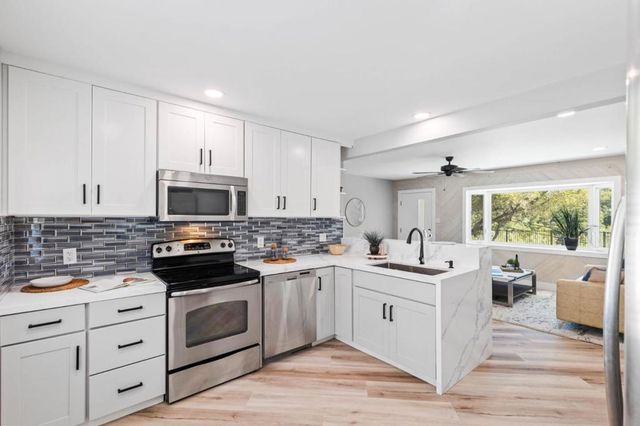 130 Wood Road, Los Gatos, CA 95030