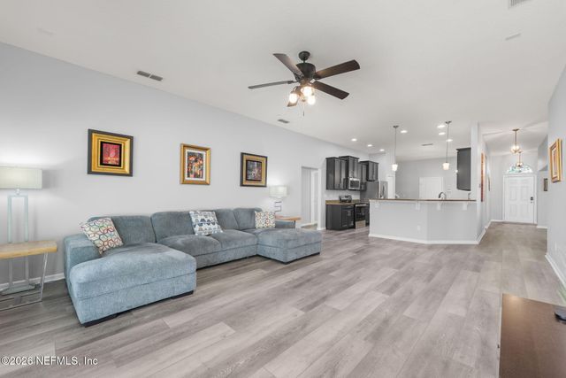 681 GRAMPIAN HIGHLANDS Drive, St. Johns, FL 32259